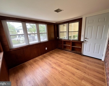 718 Maple Avenue - Photo Thumbnail 19