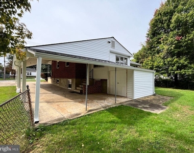 718 Maple Avenue - Photo Thumbnail 35