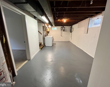718 Maple Avenue - Photo Thumbnail 24