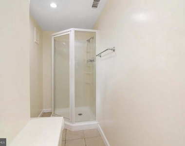 11706 Georgia Avenue - Photo Thumbnail 25