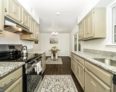 52 Cherry Bend Court - Photo Thumbnail 22