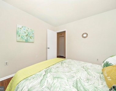 52 Cherry Bend Court - Photo Thumbnail 36