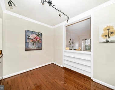 52 Cherry Bend Court - Photo Thumbnail 11