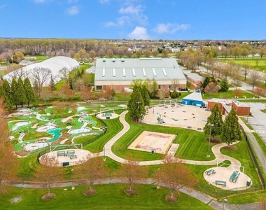 52 Cherry Bend Court - Photo Thumbnail 68