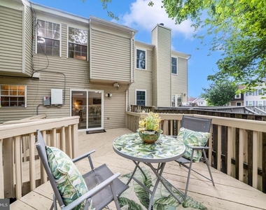 52 Cherry Bend Court - Photo Thumbnail 52