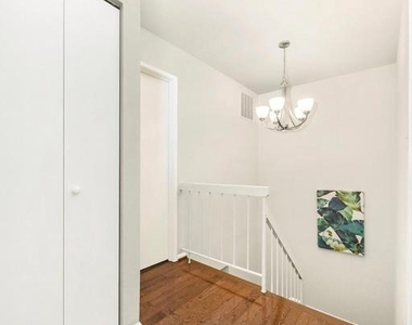 52 Cherry Bend Court - Photo Thumbnail 23
