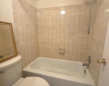 13207 Dairymaid Drive - Photo Thumbnail 23