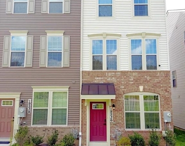 19536 Montgomery Village Avenue - Photo Thumbnail 1