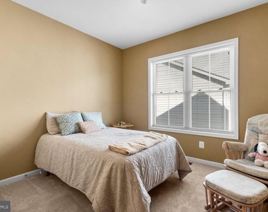 14103 Byrne Park Drive - Photo Thumbnail 11