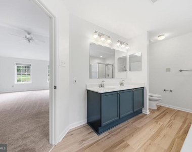 6728 Oakridge Road - Photo Thumbnail 24