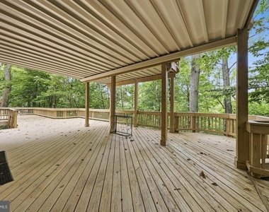 6728 Oakridge Road - Photo Thumbnail 57