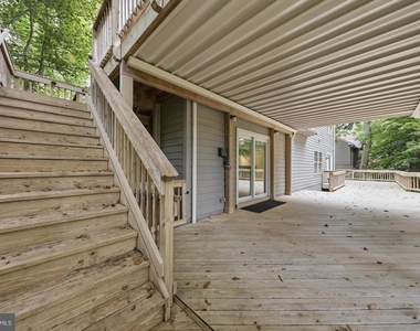 6728 Oakridge Road - Photo Thumbnail 56