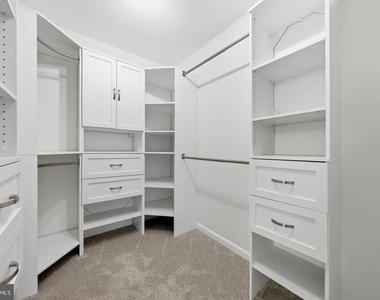 6728 Oakridge Road - Photo Thumbnail 26