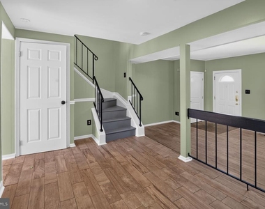 5367 King Arthur Circle - Photo Thumbnail 5