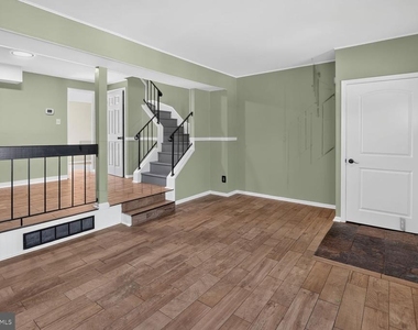 5367 King Arthur Circle - Photo Thumbnail 6