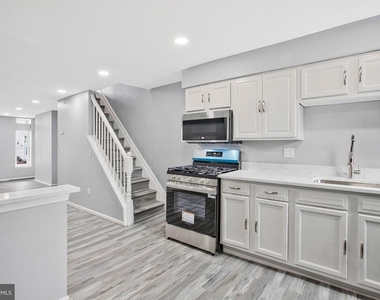 1145 W Cross Street - Photo Thumbnail 16