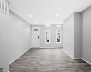 1145 W Cross Street - Photo Thumbnail 4