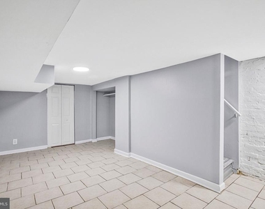 1145 W Cross Street - Photo Thumbnail 22