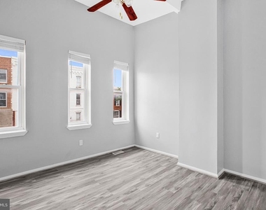 1145 W Cross Street - Photo Thumbnail 17