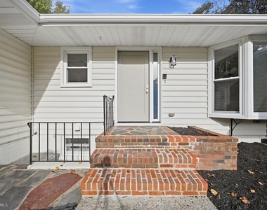 2775 Southaven Road - Photo Thumbnail 3