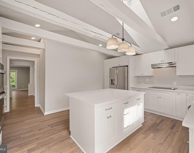 2775 Southaven Road - Photo Thumbnail 23