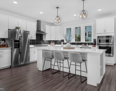 3344 Pitch Pine Drive - Photo Thumbnail 11