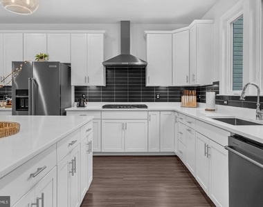 3344 Pitch Pine Drive - Photo Thumbnail 12