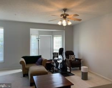 1444 Pangbourne Way - Photo Thumbnail 7
