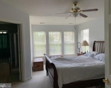 1444 Pangbourne Way - Photo Thumbnail 11