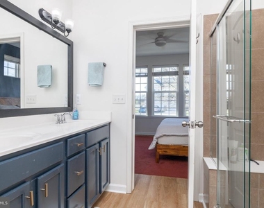 409 Galway Court - Photo Thumbnail 32