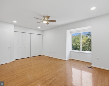 521 Brummel Court Nw - Photo Thumbnail 29