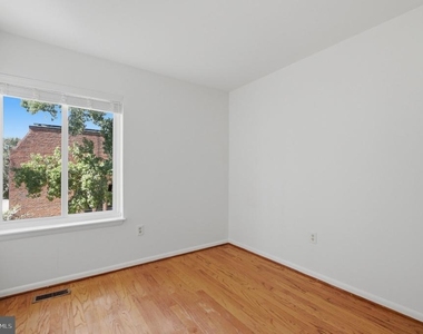 521 Brummel Court Nw - Photo Thumbnail 19