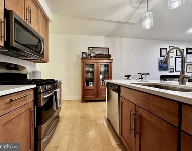 1425 11th Street Nw - Photo Thumbnail 8
