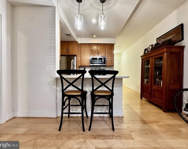 1425 11th Street Nw - Photo Thumbnail 9