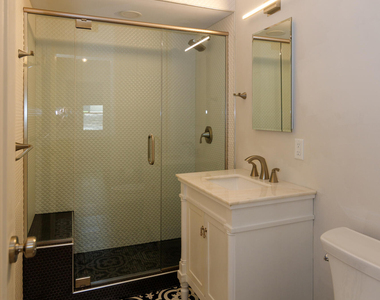 2323 Yost Boulevard - Photo Thumbnail 13