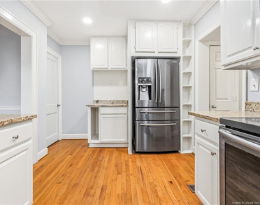 112 Ellington Street - Photo Thumbnail 8