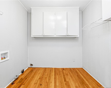 112 Ellington Street - Photo Thumbnail 28