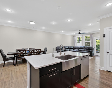 1752 Alpine Summer Lane - Photo Thumbnail 21