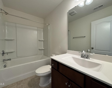 1046 Salt Glaze Lane - Photo Thumbnail 19