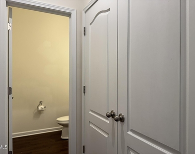 1046 Salt Glaze Lane - Photo Thumbnail 15