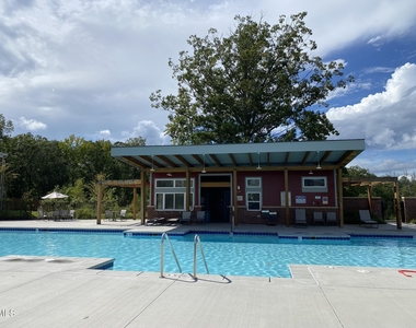 1046 Salt Glaze Lane - Photo Thumbnail 32