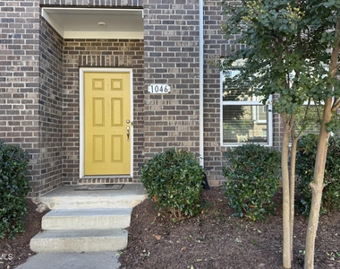 1046 Salt Glaze Lane - Photo Thumbnail 1