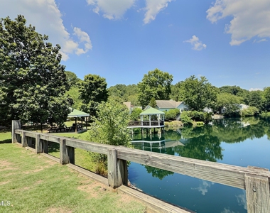 109 Weatherhill Point - Photo Thumbnail 28