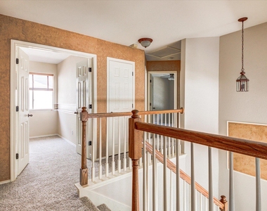 722 Settlement St - Photo Thumbnail 20
