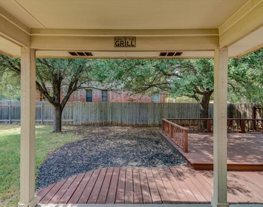 722 Settlement St - Photo Thumbnail 30