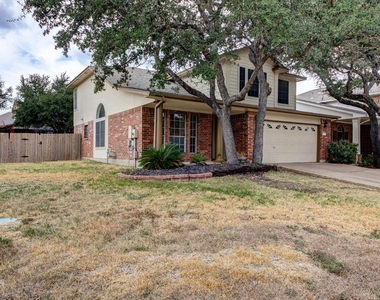 722 Settlement St - Photo Thumbnail 1