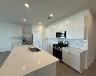 441 Sormonne Loop - Photo Thumbnail 22