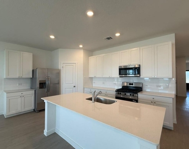 441 Sormonne Loop - Photo Thumbnail 14