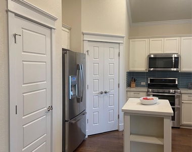 10629 Wills Loop - Photo Thumbnail 8