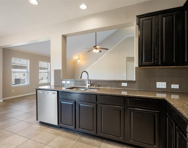 912 Canvasback Creek Dr - Photo Thumbnail 15